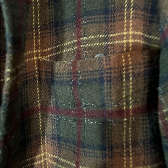 GH Bass & Co Shirt Mens XL Camping Plaid Flannel Long Sleeves Button Down Brown - Picture 3 of 10